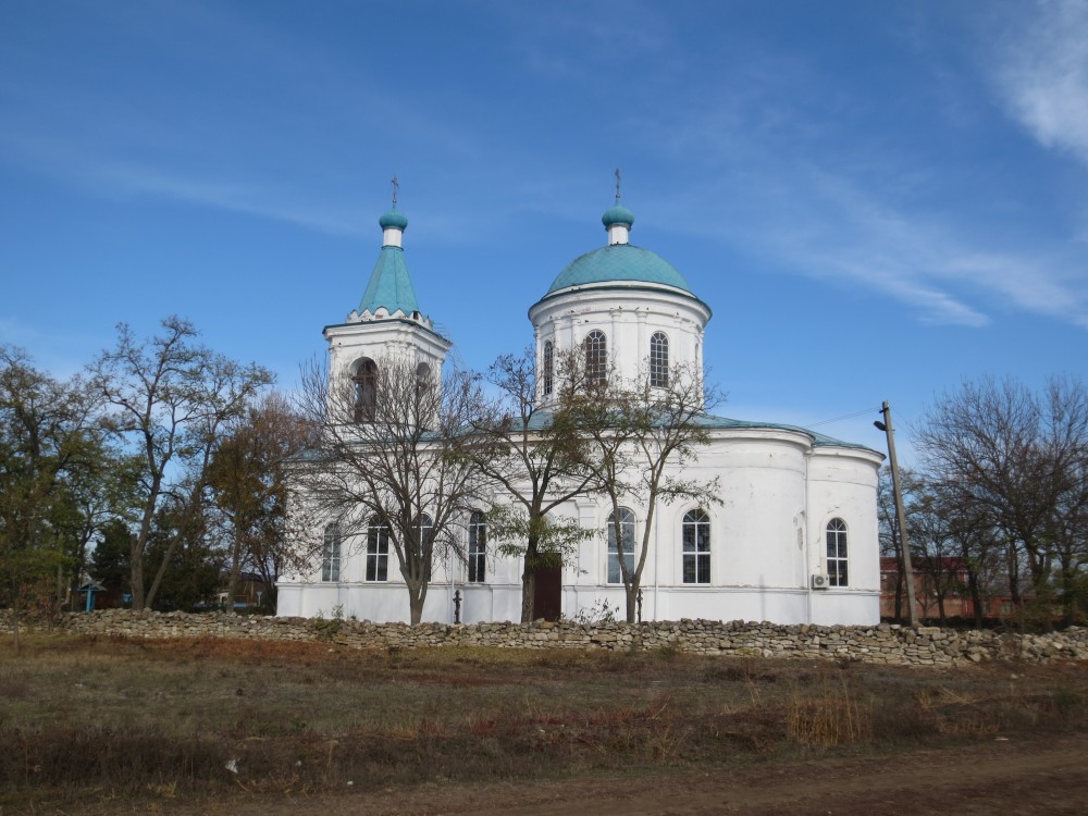 Церковь Воздвижения Креста Господня, Троицкое (Неклиновский район, Ростовская область). фасады