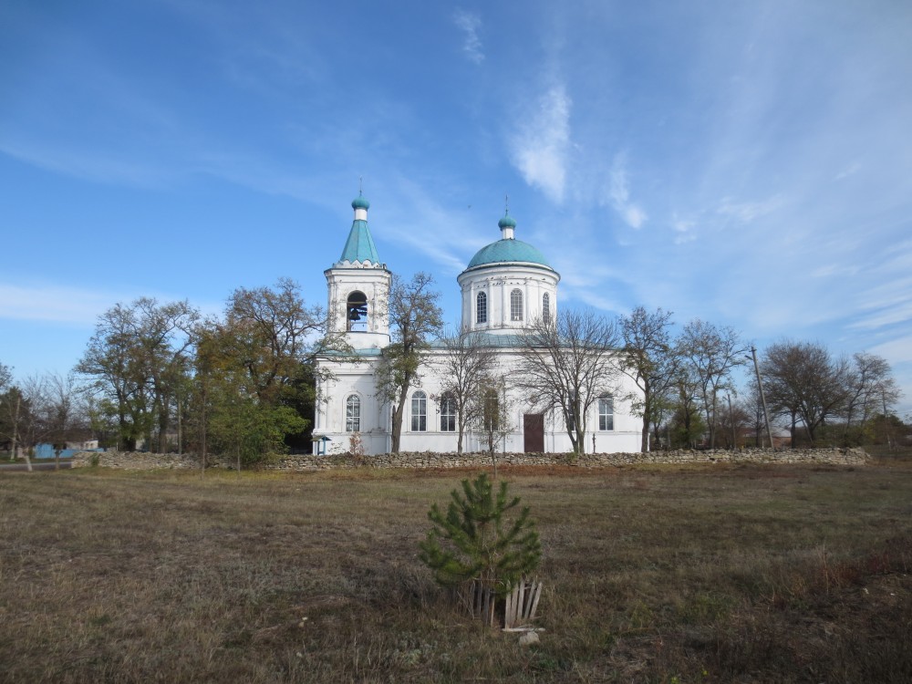 Троицкое. Церковь Воздвижения Креста Господня. фасады