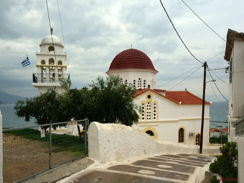 Церковь Николая Чудотворца, Корони (Пелопоннес (Πελοπόννησος), Греция). фасады