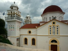 Корони. Церковь Николая Чудотворца