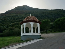 Мавромати. Монастырь Богородицы Вулканиатисса. Неизвестная часовня