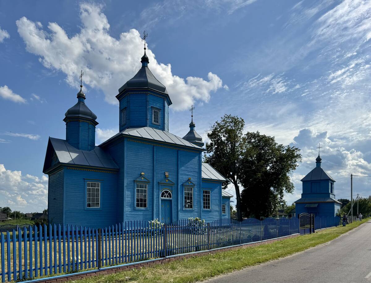 Церковь Успения Пресвятой Богородицы, Ольпень (Столинский район, Беларусь, Брестская область). фасады, Вид с северо-востока