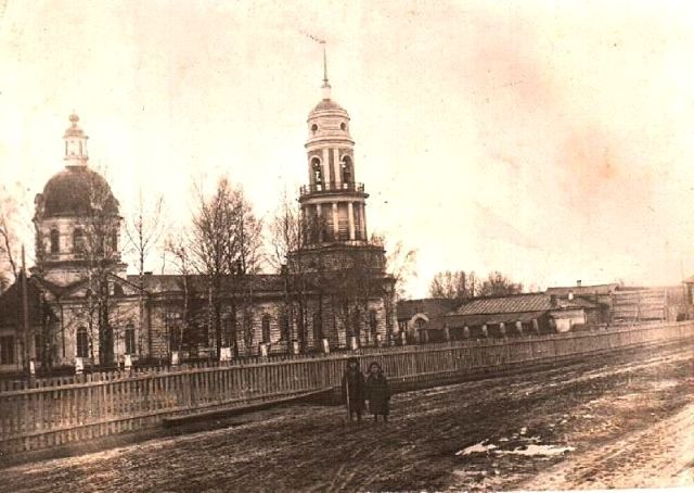 Арбаж. Церковь Сретения Господня. архивная фотография, С сайта: http://rodnaya-vyatka.ru/places/66080