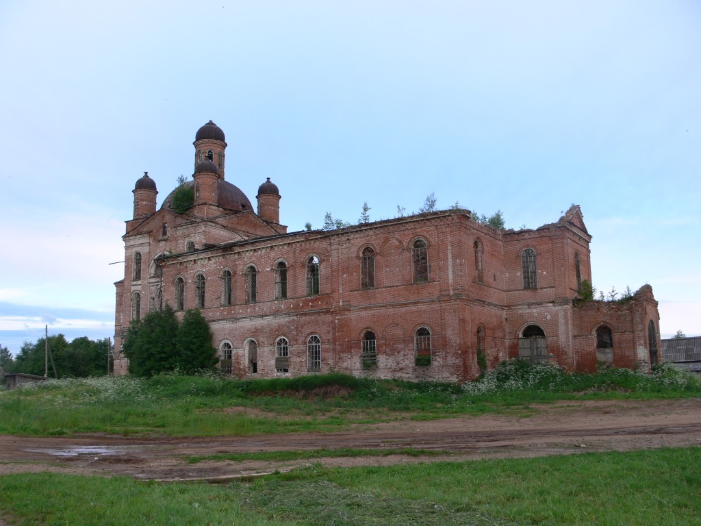 Церковь Николая Чудотворца, Черновское (Шабалинский район, Кировская область). фасады