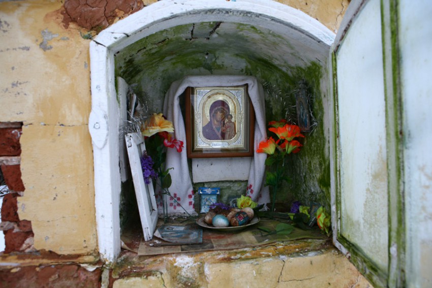 Часовня Казанской иконы Божией Матери (?), Алёнино Захонье (Порховский район, Псковская область). интерьер и убранство