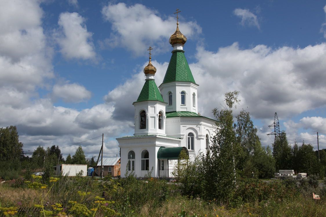 Хрустальная. Церковь Владимира равноапостольного. фасады