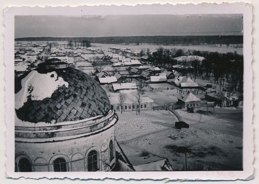 Собор Александра Невского, Жиздра (Жиздринский район, Калужская область). архивная фотография, Купол собора. Фото 1942 г. с аукциона e-bay.de