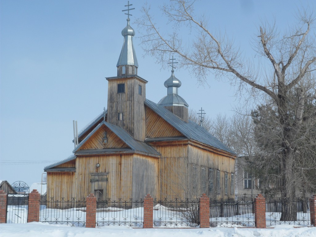 Новопетровское. Церковь Казанской иконы Божией Матери. фасады