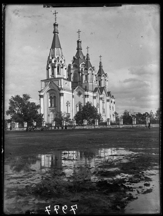 Красноярск. Собор Рождества Пресвятой Богородицы. архивная фотография, 