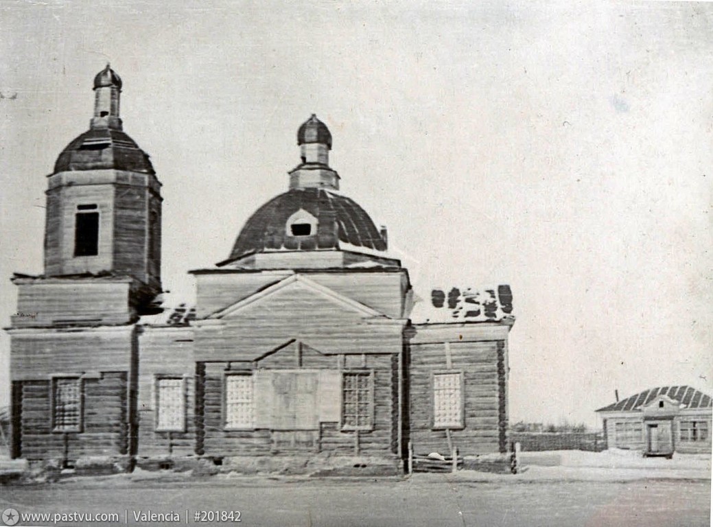 Церковь Троицы Живоначальной, Куртайлы (Саргатский район, Омская область). архивная фотография, Источник: https://pastvu.com/  Свято-Троицкая, с.Куртайлы 1950-е г  Автор:Алексей Кулишкин