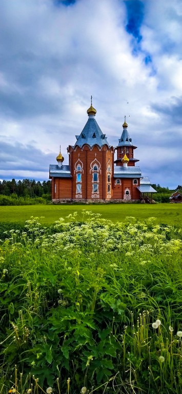 Церковь Иоанна Предтечи, Заручевская (Вельский район, Архангельская область). фасады