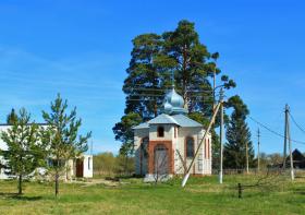 Новая Сахча. Церковь Троицы Живоначальной