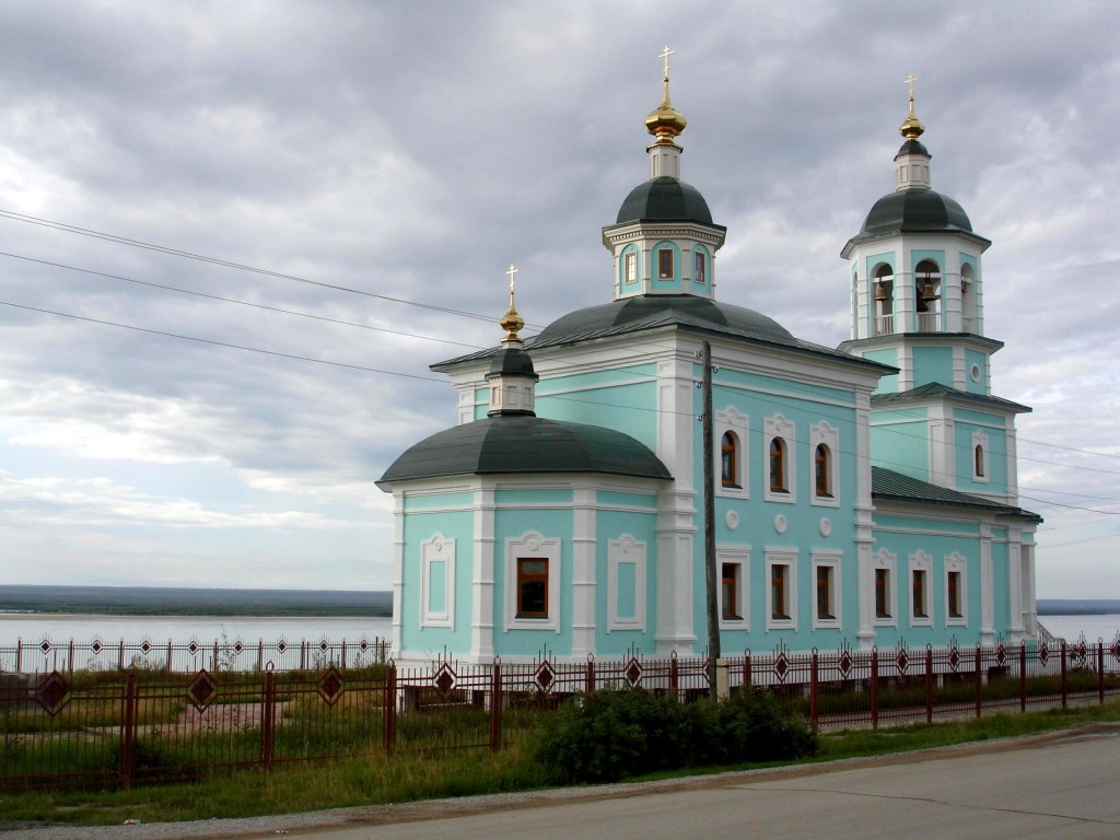 Старо-Покровский женский монастырь. Церковь Покрова Пресвятой Богородицы, Покровск (Хангаласский район, Республика Саха (Якутия)). фасады