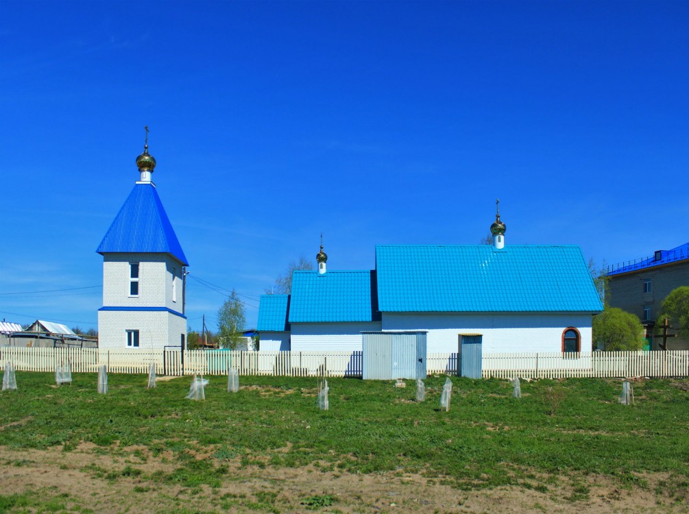 Старая Сахча. Церковь Успения Пресвятой Богородицы. фасады