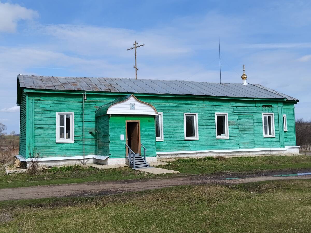 Церковь Троицы Живоначальной, Саврасово (Лукояновский район, Нижегородская область). фасады