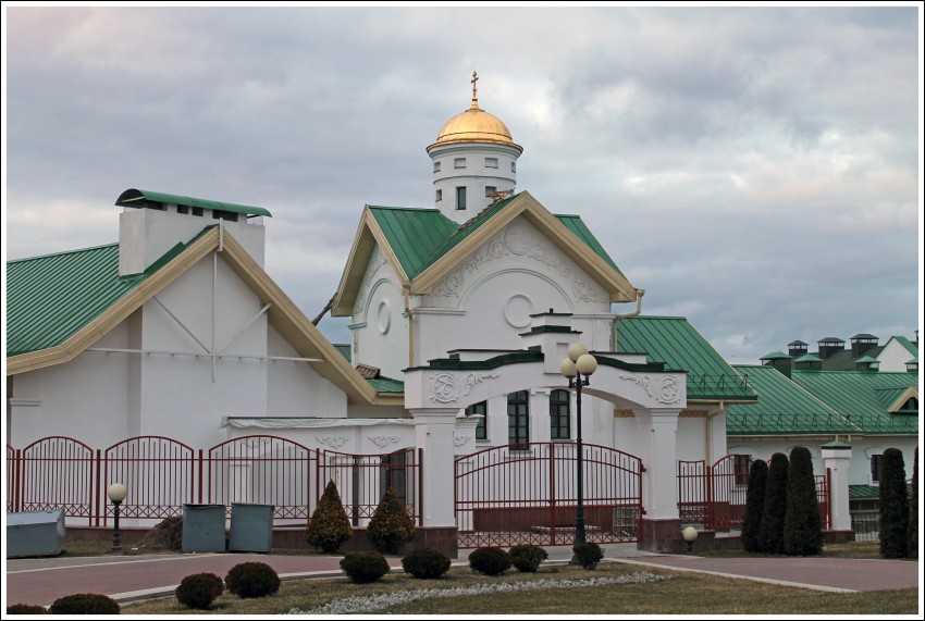 Церковь Кирилла Туровского при Соборном доме, Минск (Минск, город, Беларусь, Минская область). фасады