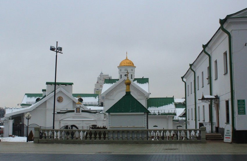 Церковь Кирилла Туровского при Соборном доме, Минск (Минск, город, Беларусь, Минская область). фасады