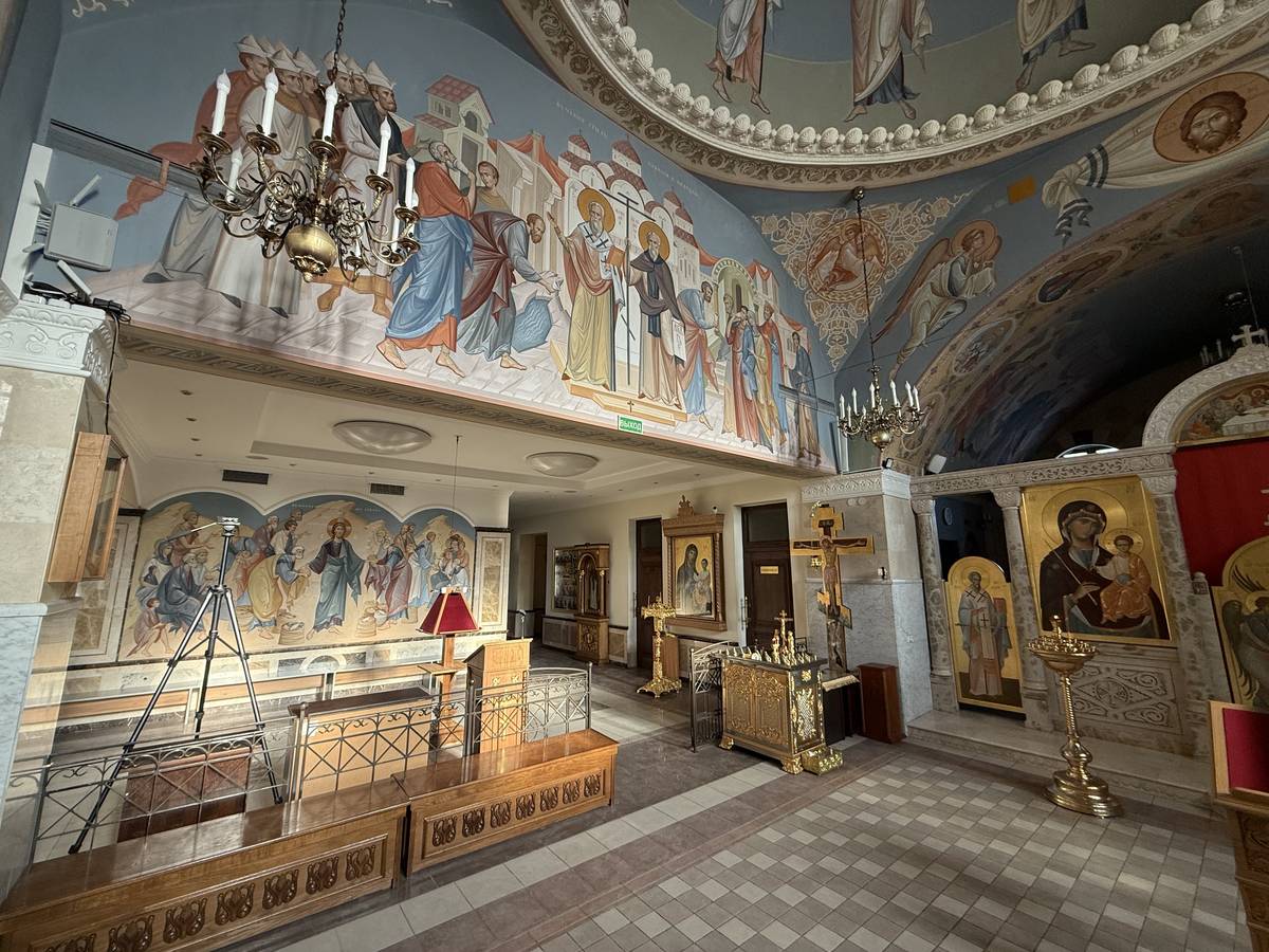 Северо-восточный угол основного объема, интерьер и убранство. Церковь Кирилла Туровского при Соборном доме, Минск (Минск, город, Беларусь, Минская область)