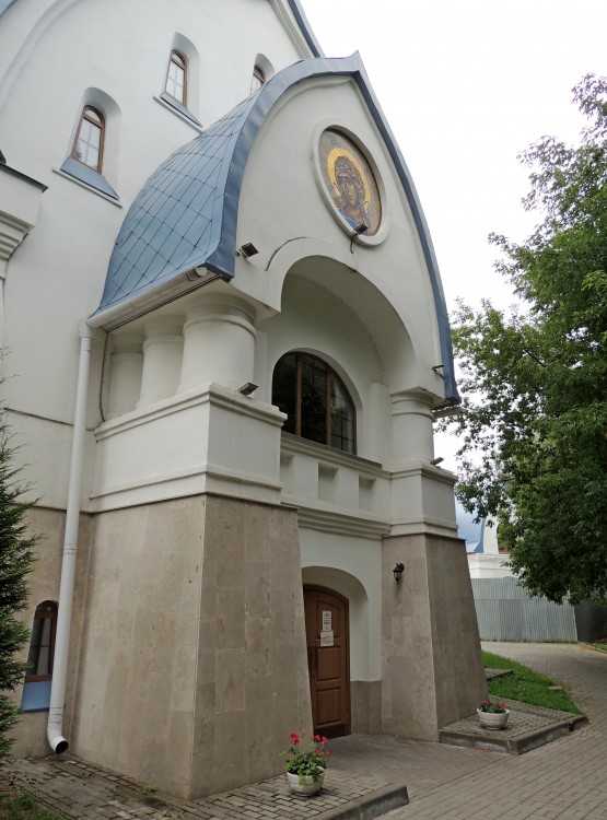 Церковь Покрова Пресвятой Богородицы в Орехове-Борисове (новая), Орехово-Борисово Южное (Южный административный округ (ЮАО), г. Москва). архитектурные детали