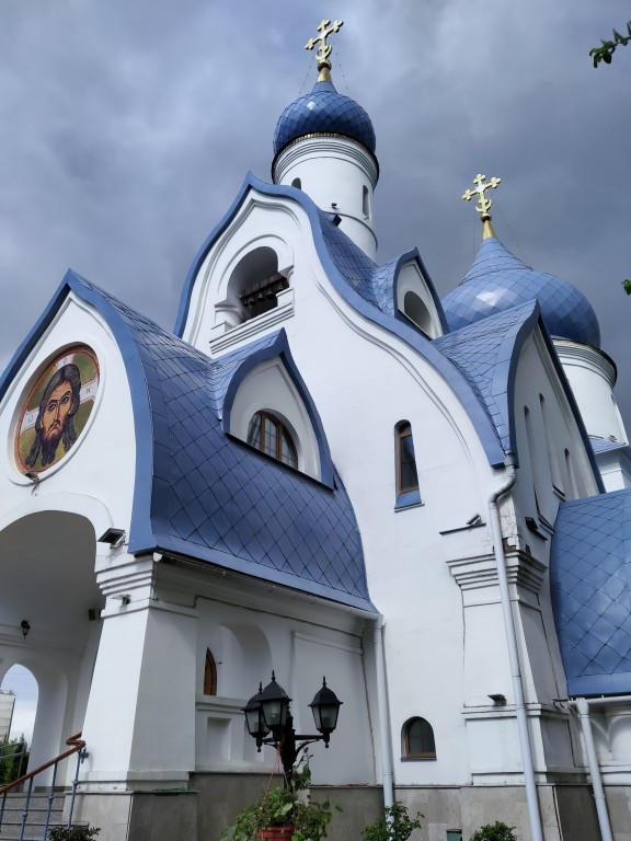 Церковь Покрова Пресвятой Богородицы в Орехове-Борисове (новая), Орехово-Борисово Южное (Южный административный округ (ЮАО), г. Москва). архитектурные детали