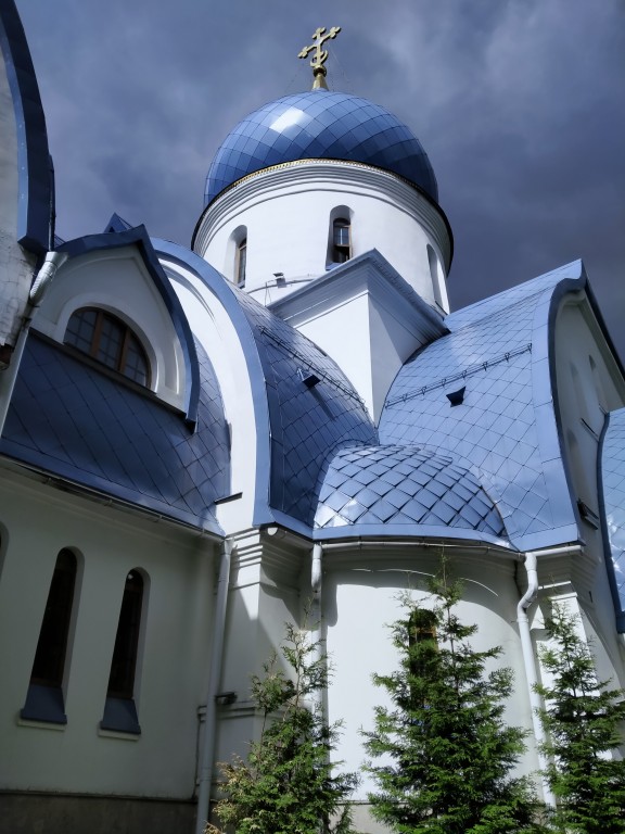Церковь Покрова Пресвятой Богородицы в Орехове-Борисове (новая), Орехово-Борисово Южное (Южный административный округ (ЮАО), г. Москва). архитектурные детали
