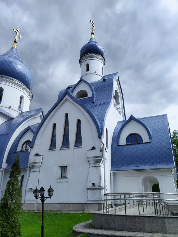 Церковь Покрова Пресвятой Богородицы в Орехове-Борисове (новая), Орехово-Борисово Южное (Южный административный округ (ЮАО), г. Москва). архитектурные детали