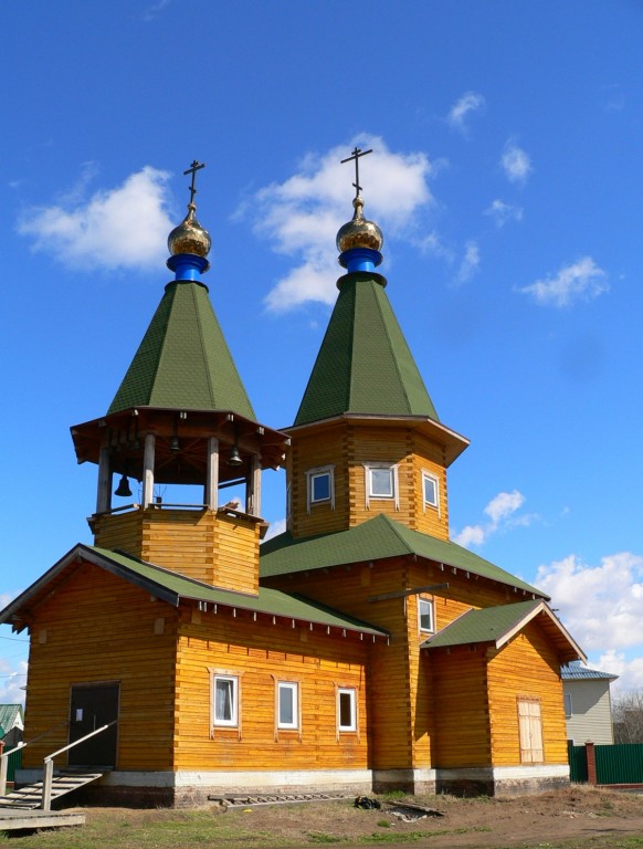 Церковь Троицы Живоначальной, Верх-Тула (Новосибирский район, Новосибирская область). общий вид в ландшафте