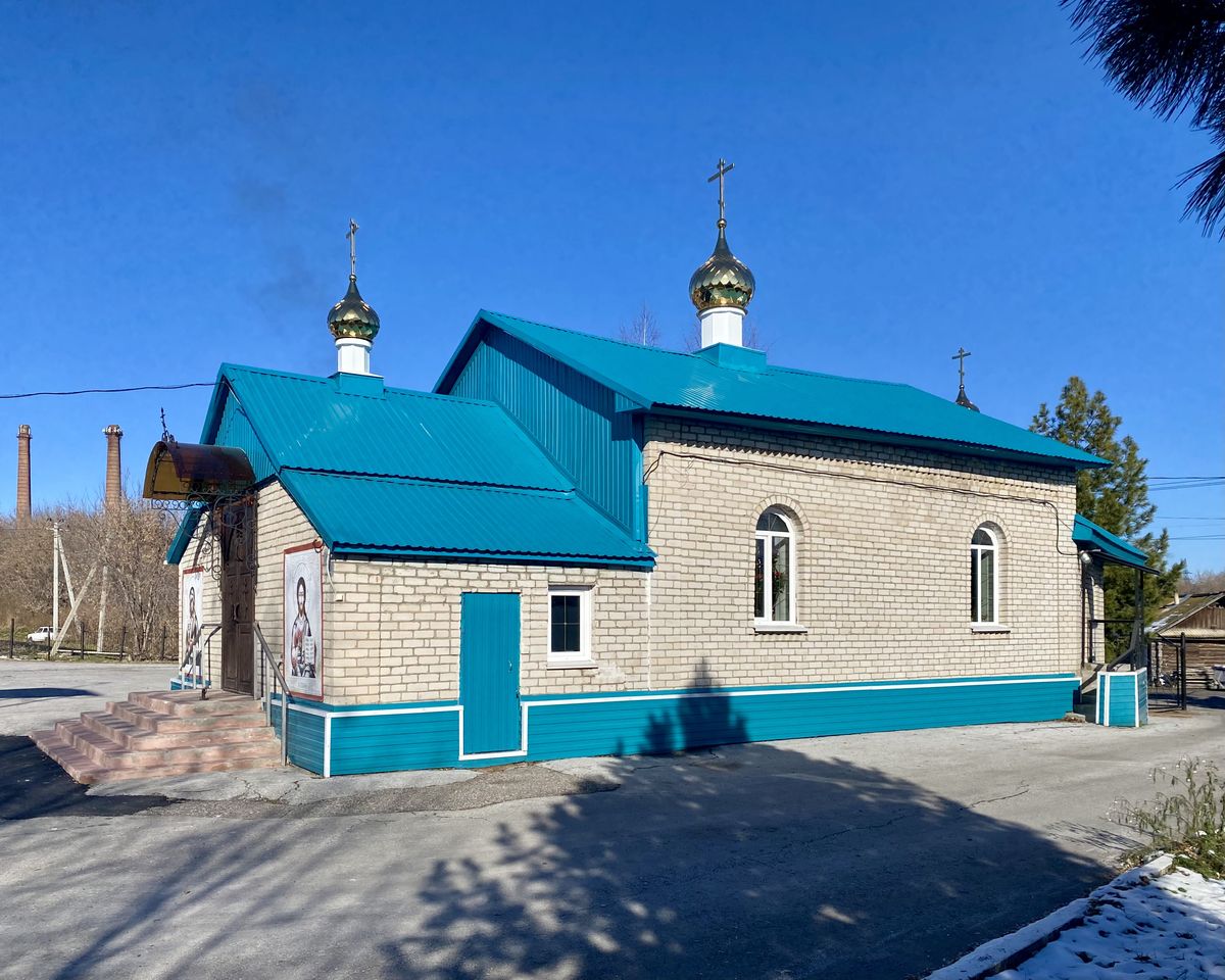 Вид с юга, фасады. Церковь Андрея Первозванного, Яшкино (Яшкинский район, Кемеровская область)