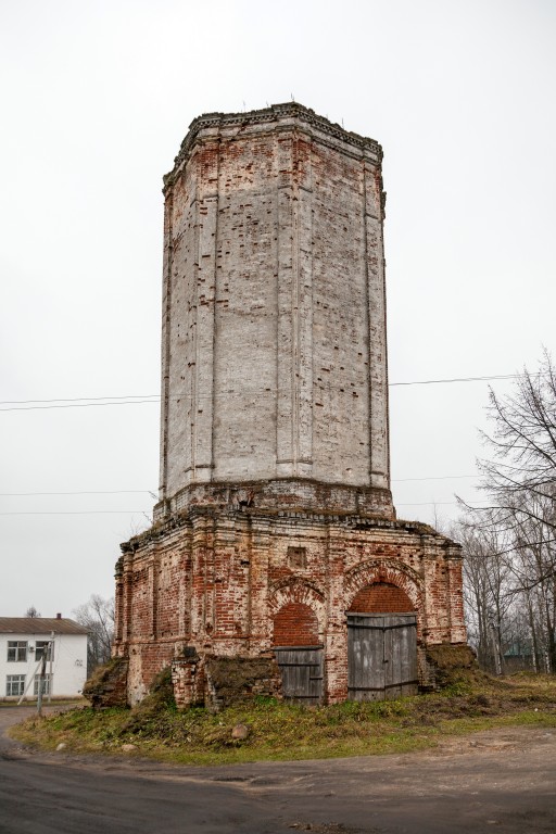 Церковь Троицы Живоначальной, Островское (Островский район, Костромская область). фасады