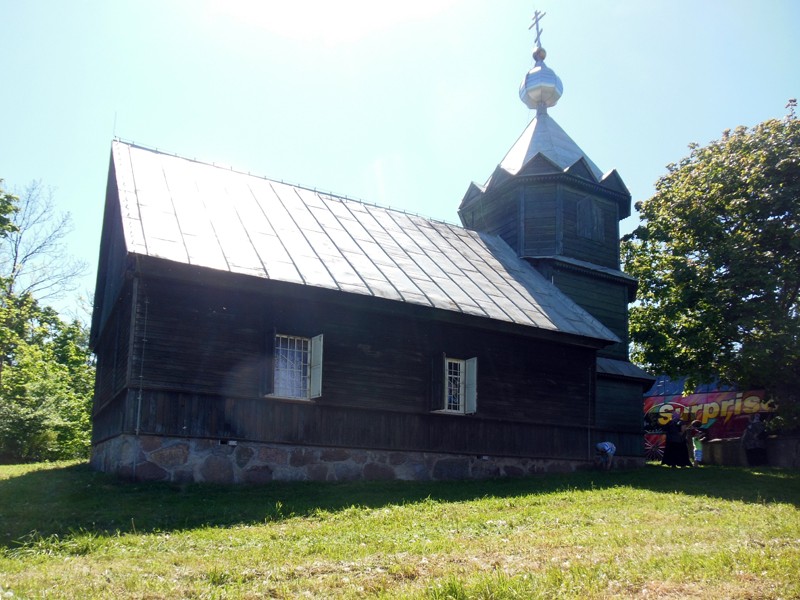 Водзилки. Моленная Троицы Живоначальной. фасады, Северный  фасад