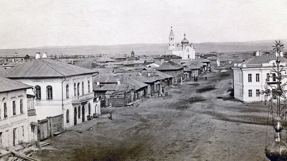 Церковь Троицы Живоначальной, Минусинск (Минусинск, город, Красноярский край). архивная фотография, Фотоснимок с почтовой фотокарточки нач. ХХ века.