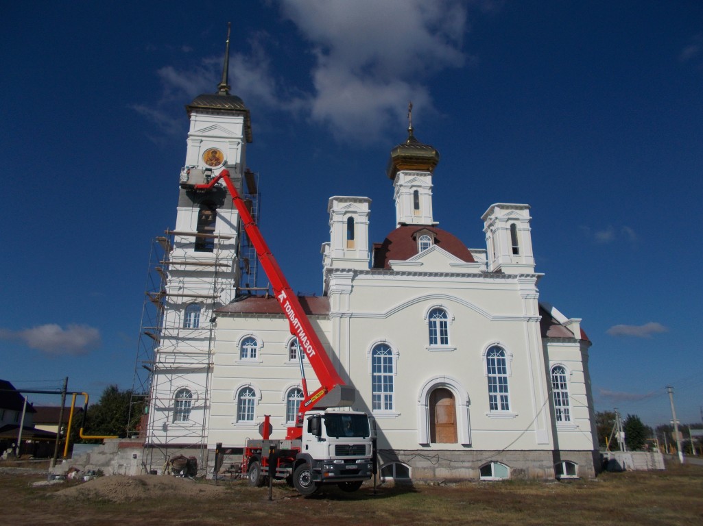 Церковь Спиридона Тримифунтского, Зелёновка (Ставропольский район, Самарская область). фасады