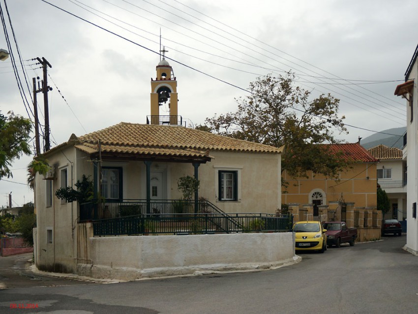Неизвестная церковь, Калами (Пелопоннес (Πελοπόννησος), Греция). общий вид в ландшафте