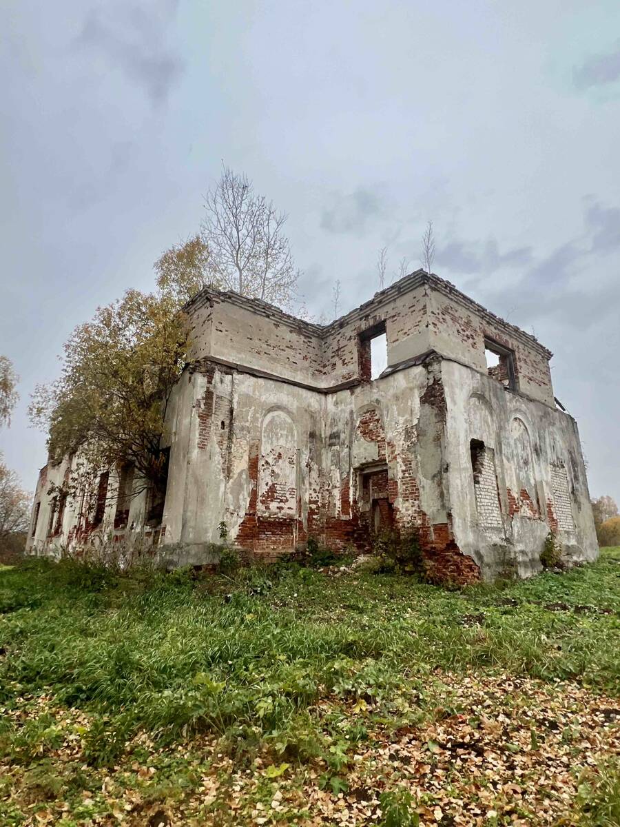 Церковь Покрова Пресвятой Богородицы, Яз (Большеболдинский район, Нижегородская область). фасады