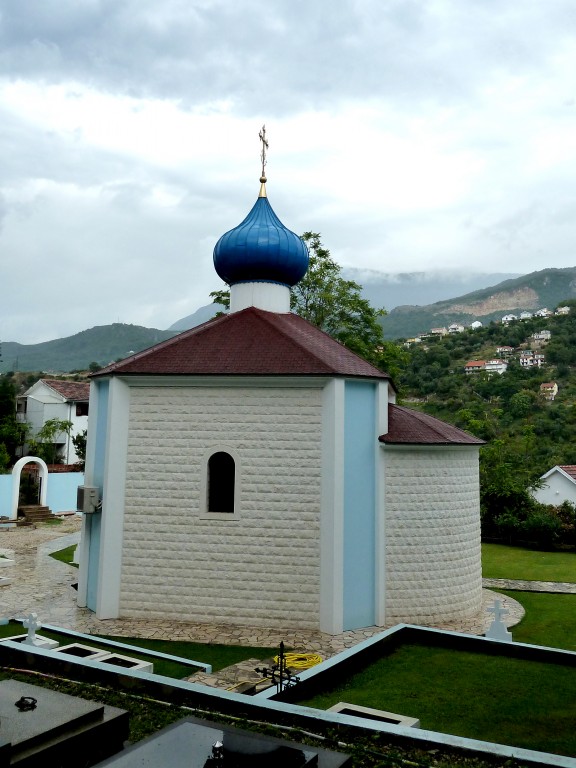Церковь Феодора Ушакова, Херцег-Нови (Черногория, Прочие страны). общий вид в ландшафте, Общий вид храма