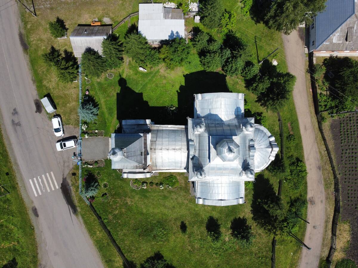 Церковь Казанской иконы Божией Матери, Субботино (Шушенский район, Красноярский край). архитектурные детали, Сверху 