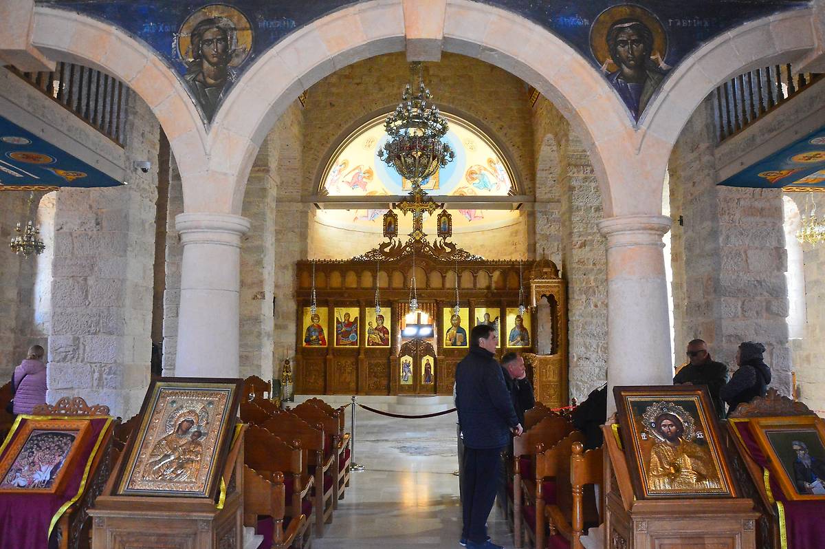 интерьер и убранство. Церковь Георгия Победоносца, Мадаба (Иордания, Прочие страны)