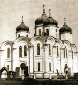 Мензелинск. Церковь Троицы Живоначальной