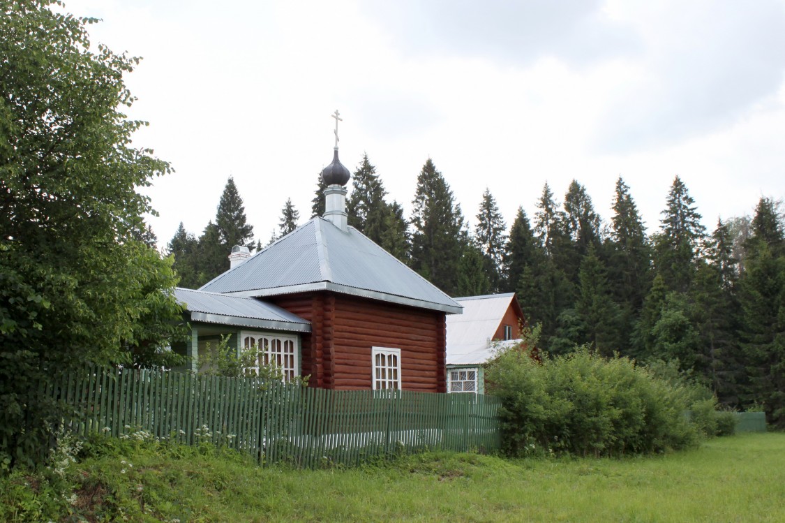 Снегирёво. Часовня Жён-мироносиц. фасады, Западный фасад