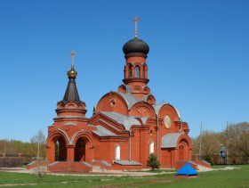 Новоникольское. Церковь Казанской иконы Божией Матери