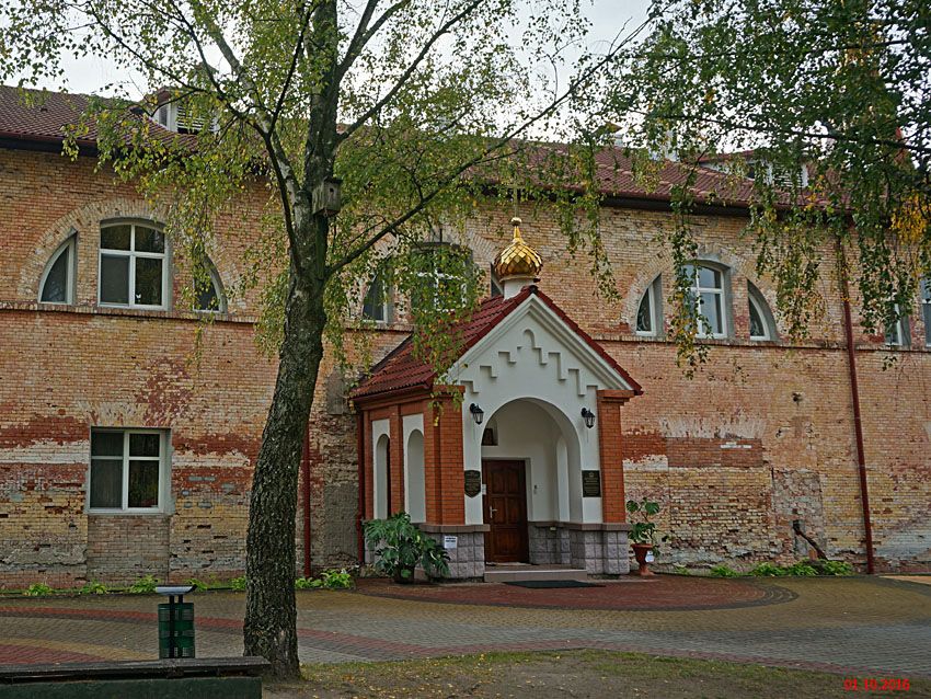 Брест. Рождество-Богородицкий монастырь. Домовая церковь Рождества Пресвятой Богородицы. архитектурные детали