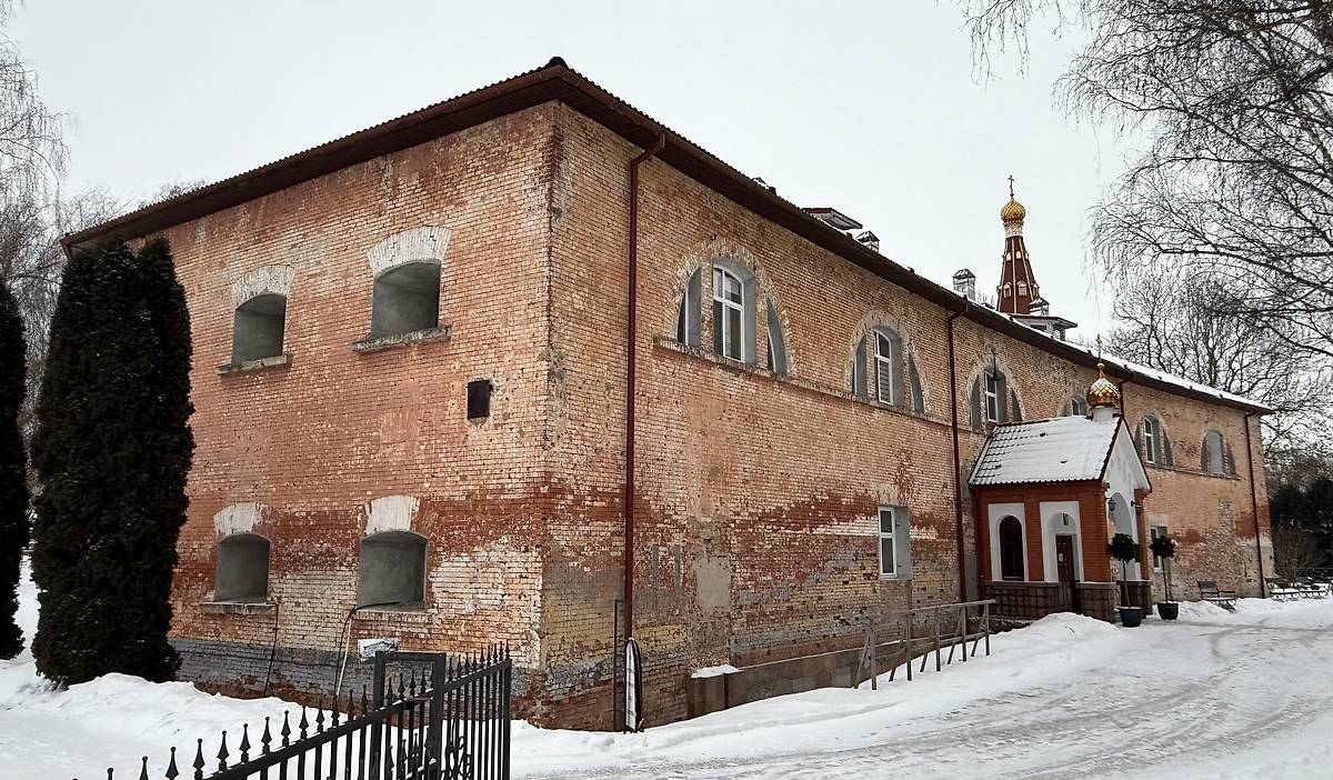 Вид с северо-востока, фасады. Рождество-Богородицкий монастырь. Домовая церковь Рождества Пресвятой Богородицы, Брест (Брест, город, Беларусь, Брестская область)