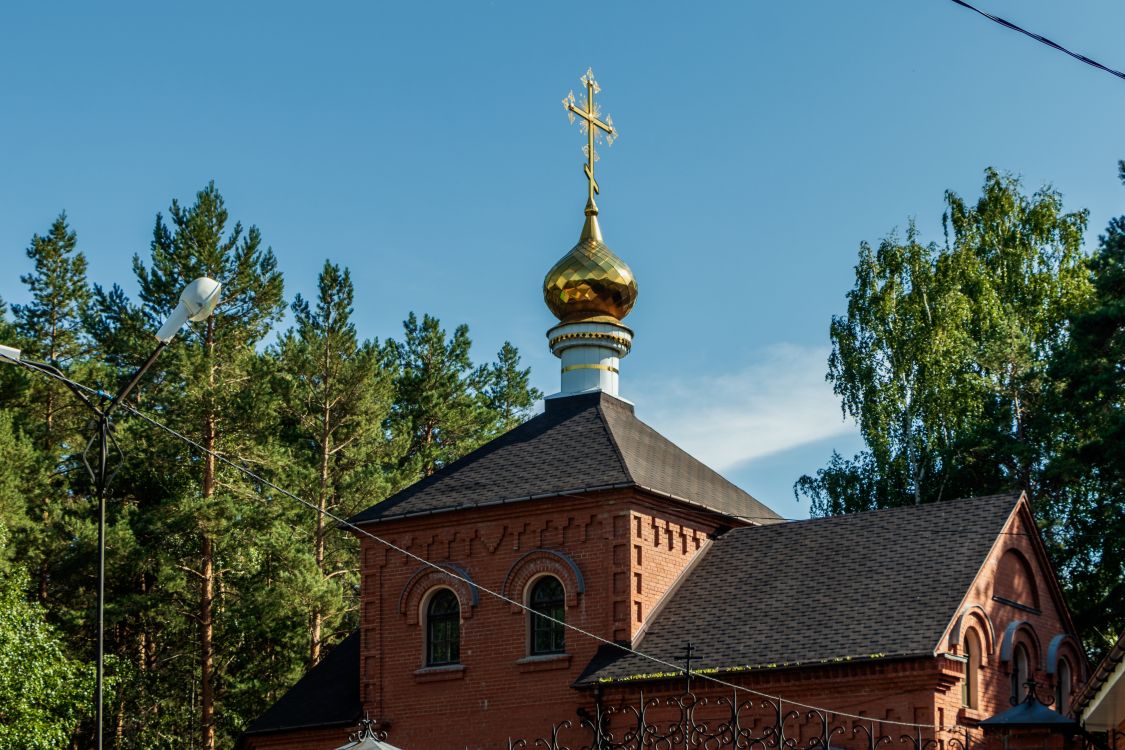 Церковь Николая Чудотворца на Митрофановском кладбище, Челябинск (Челябинск, город, Челябинская область). архитектурные детали