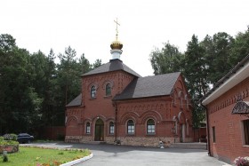 Челябинск. Церковь Николая Чудотворца на Митрофановском кладбище