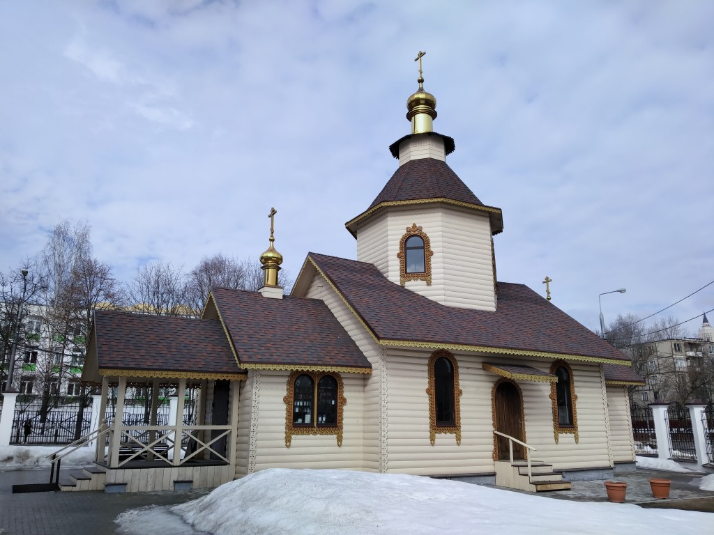 Церковь Боголюбской иконы Божией Матери в Давыдкове (деревянная), Фили-Давыдково (Западный административный округ (ЗАО), г. Москва). фасады