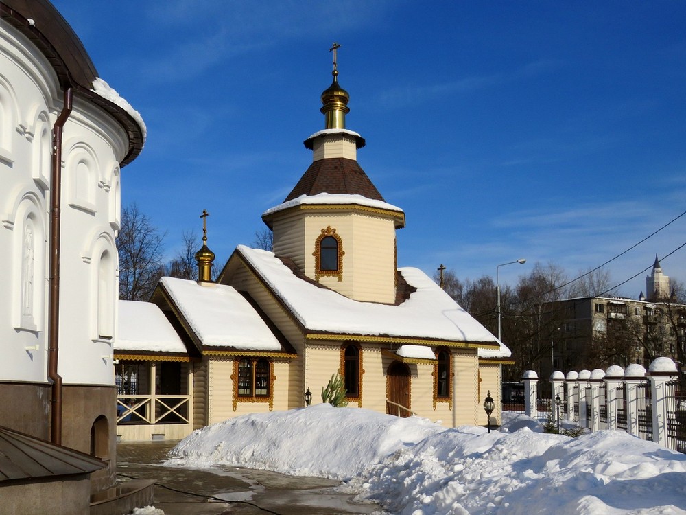 Церковь Боголюбской иконы Божией Матери в Давыдкове (деревянная), Фили-Давыдково (Западный административный округ (ЗАО), г. Москва). фасады