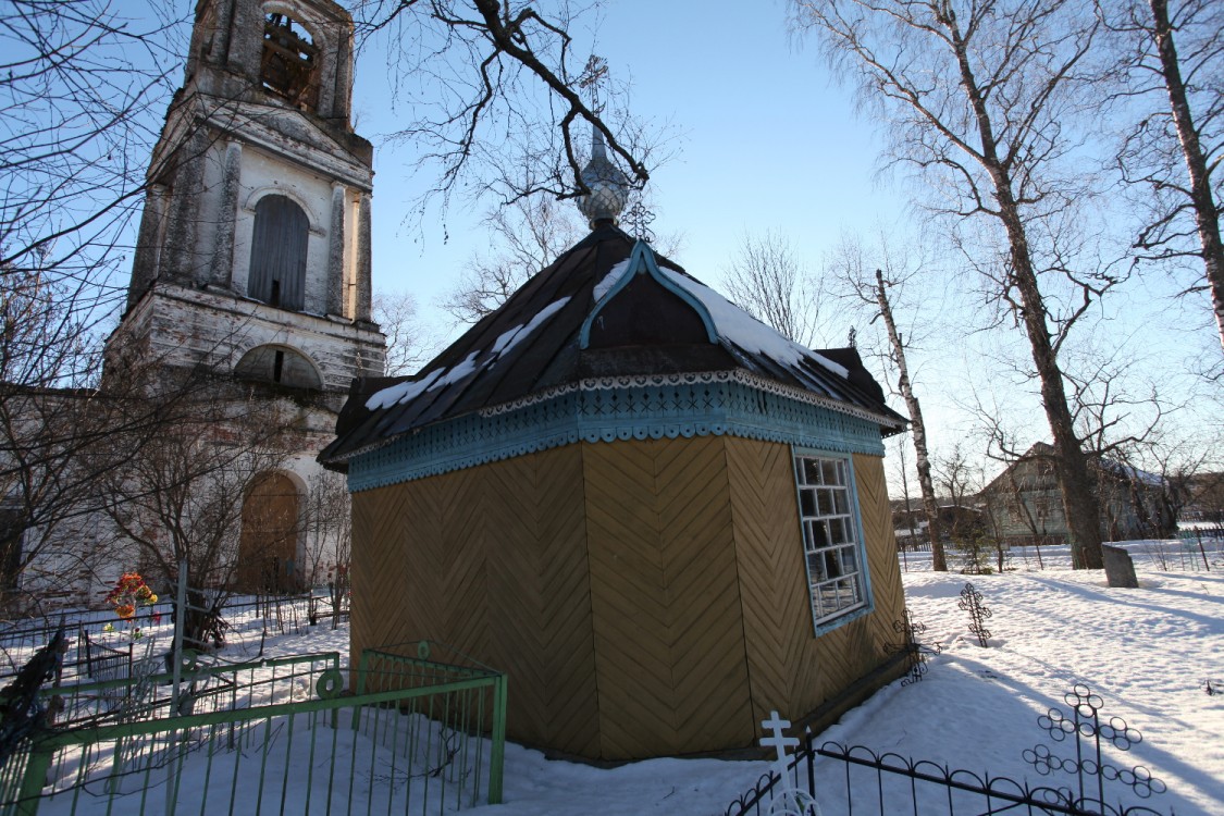 Часовня Всех Святых, Троица (Любимский район, Ярославская область). фасады