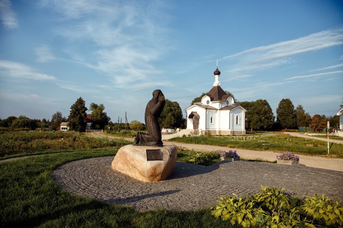 Годеново. Церковь Иустиниана Царя (крестильная). фасады