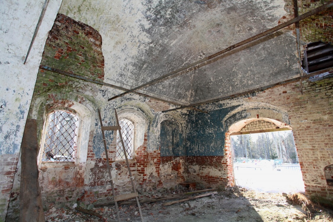 Церковь воскресения христова поселок кожино 14 фото