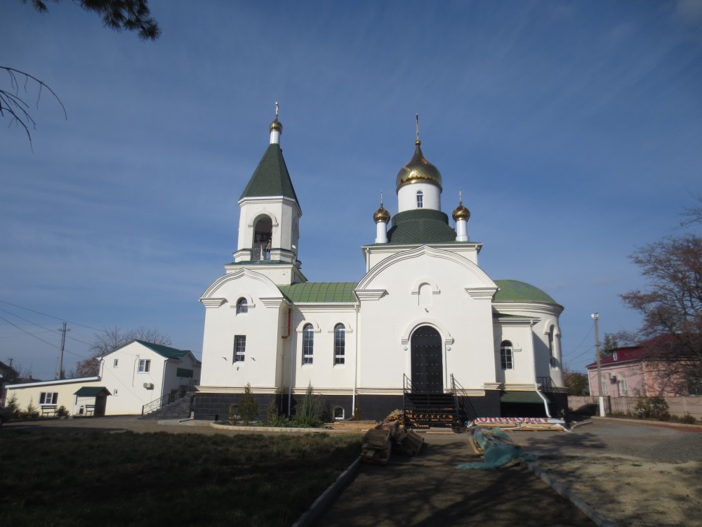 Церковь Павла Таганрогского, Матвеев Курган (Матвеево-Курганский район, Ростовская область). фасады